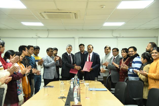 IIM Jammu inks a pact with Shri Mata Vaishno Devi University, Katra for Research Collaboration | Campusvarta